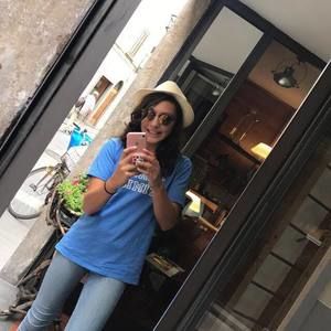 Meet your Posher, Maria